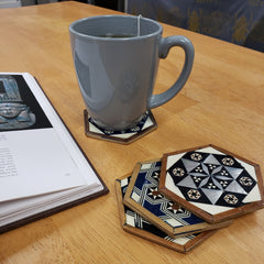 Ägyptische Holzuntersetzer mit Perlmutt-Intarsien – 4er-Set – Hergestellt in Ägypten