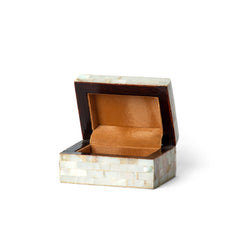 Rechteckige Schmuckschatulle aus ägyptischem weißem Holz mit Perlmutteinlage