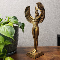 Große Statue der ägyptischen Göttin Isis – Figur aus dem alten Ägypten – Hergestellt in Ägypten