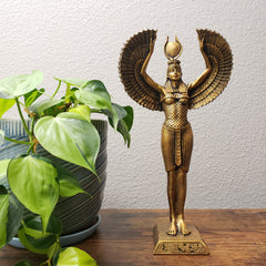 Große Statue der ägyptischen Göttin Isis – Figur aus dem alten Ägypten – Hergestellt in Ägypten