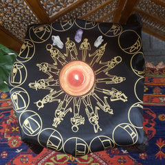 Altartuch/Schal mit ägyptischen Mondphasen – Hergestellt in Ägypten