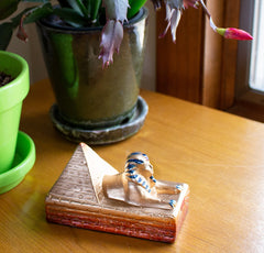 SPHINX/PYRAMID GOLDEN - 4.25"