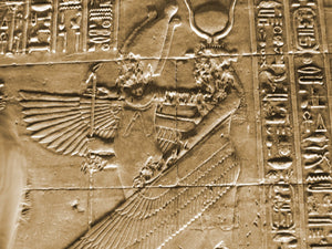 EGYPTIAN DEITY: ISIS THE GODDESS OF LIFE AND MAGIC