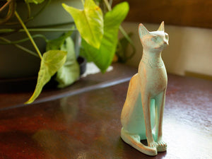 Cats, Cats and More Cats - Why is the Bastet Cat so Popular?