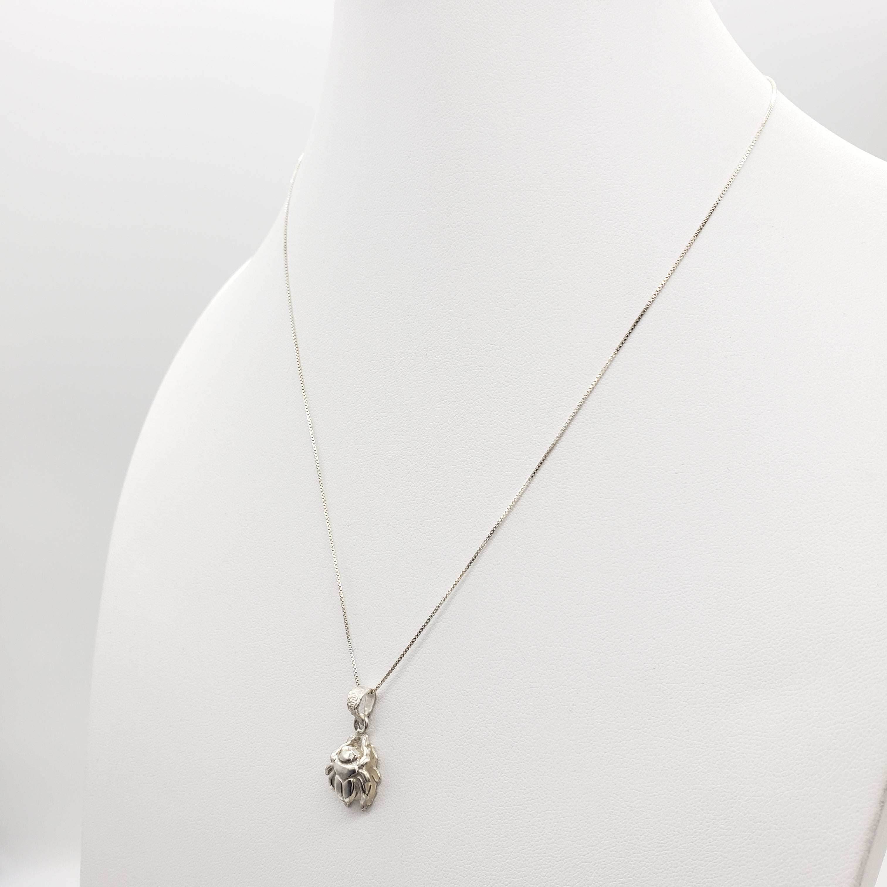 Egyptian Scarab Pendant Necklace - Made in Egypt - Sterling Silver