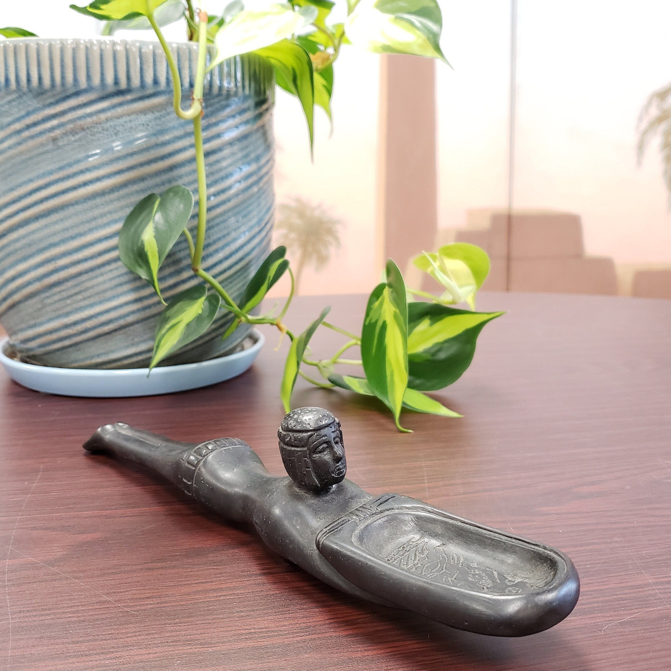Cosmetic Spoon Statue - Antiquity Inspired - Made in Egypt