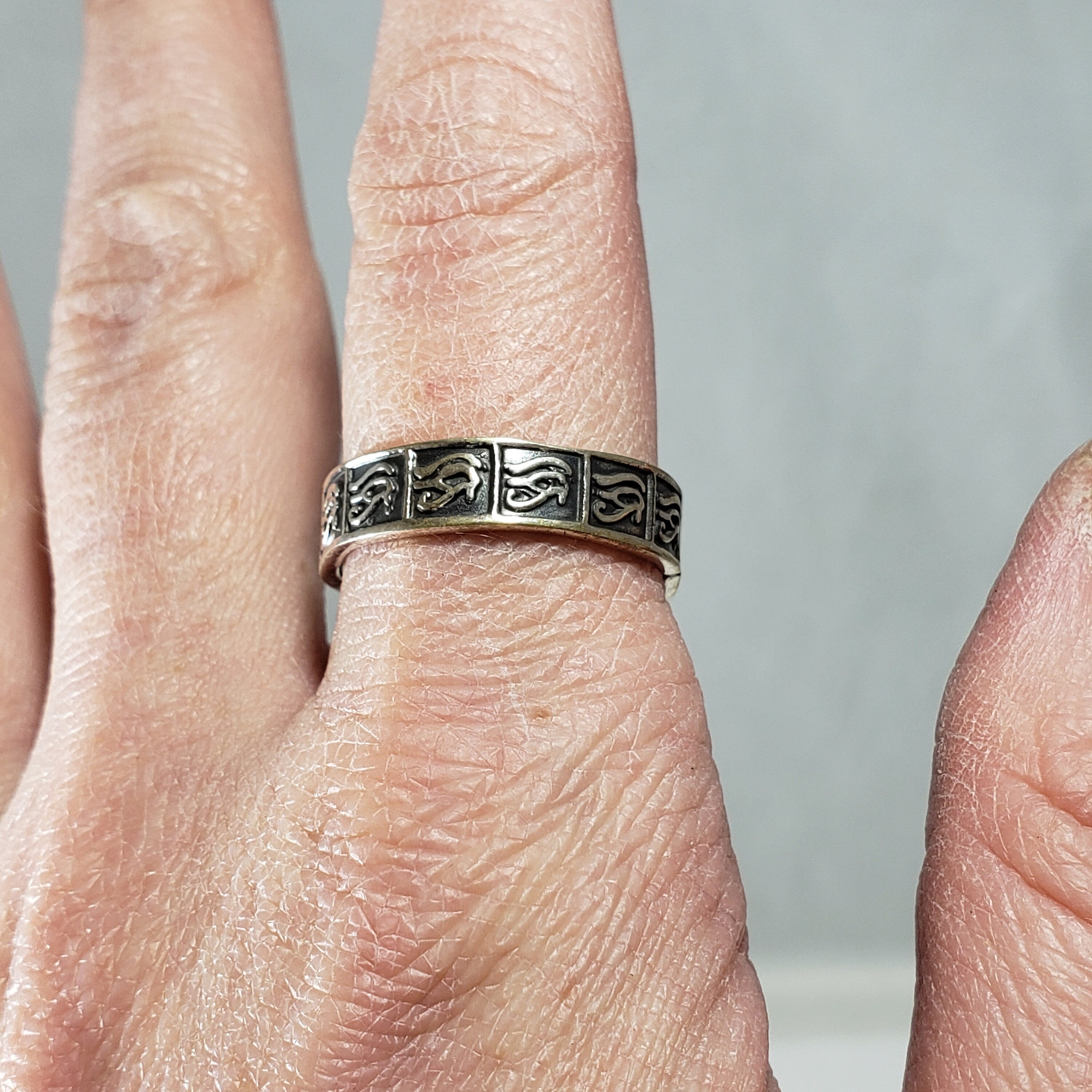 Egyptian Eye of Horus Ring - Multiple Sizes- Made in Egypt